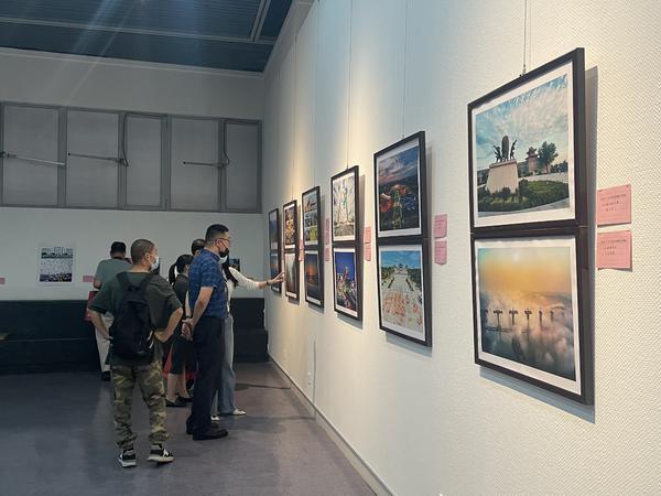 “喜迎二十大 中原出新彩”摄影书画作品展